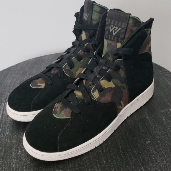 Jordan Shoes - Nike Jordan size 6.5Y